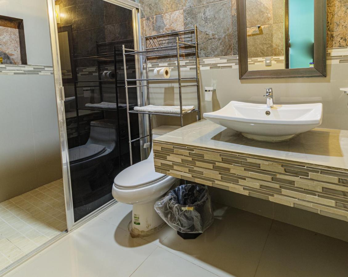 Hotel Suites Paraiso Mérida Extérieur photo